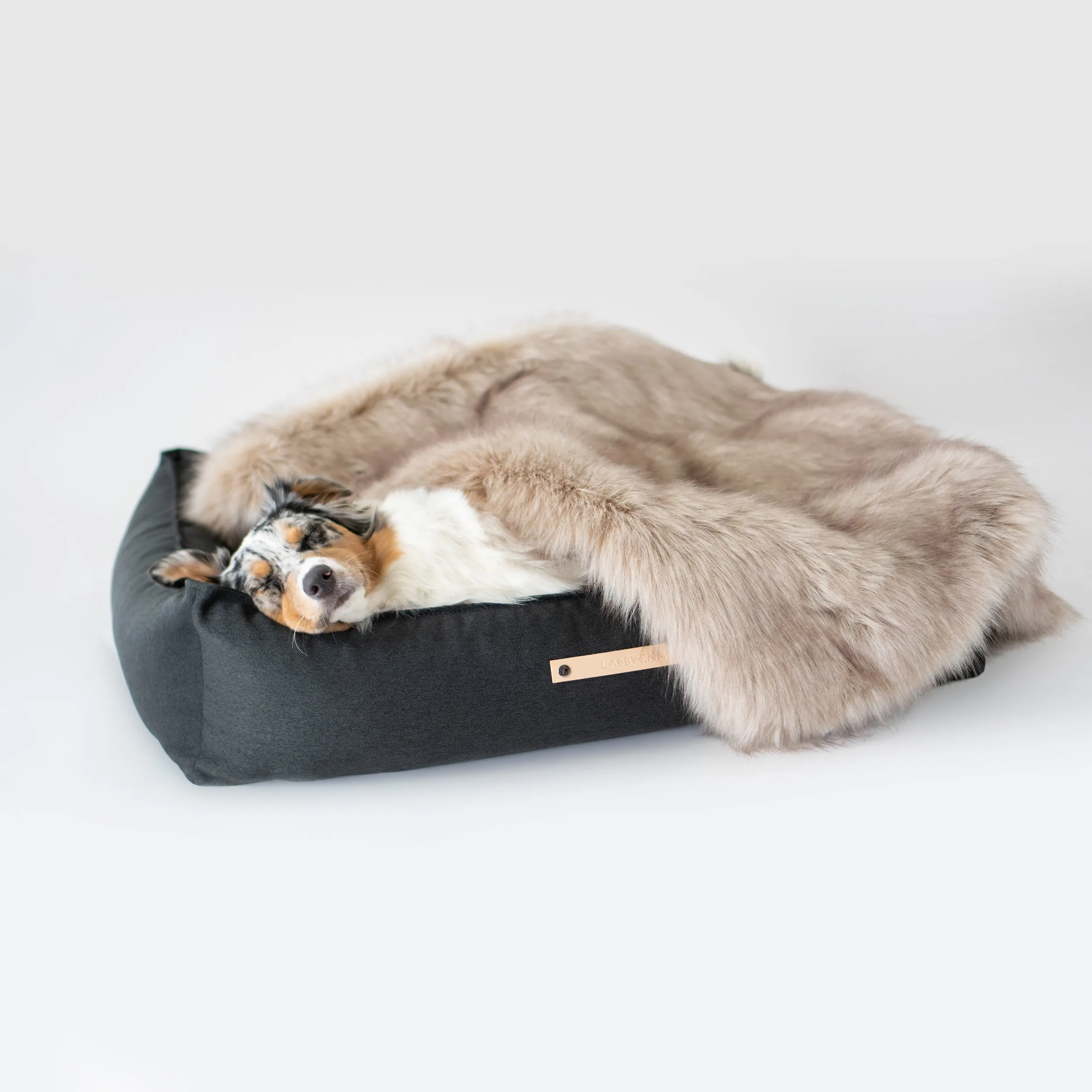 FÖRA Dog Blanket - Faux Fur