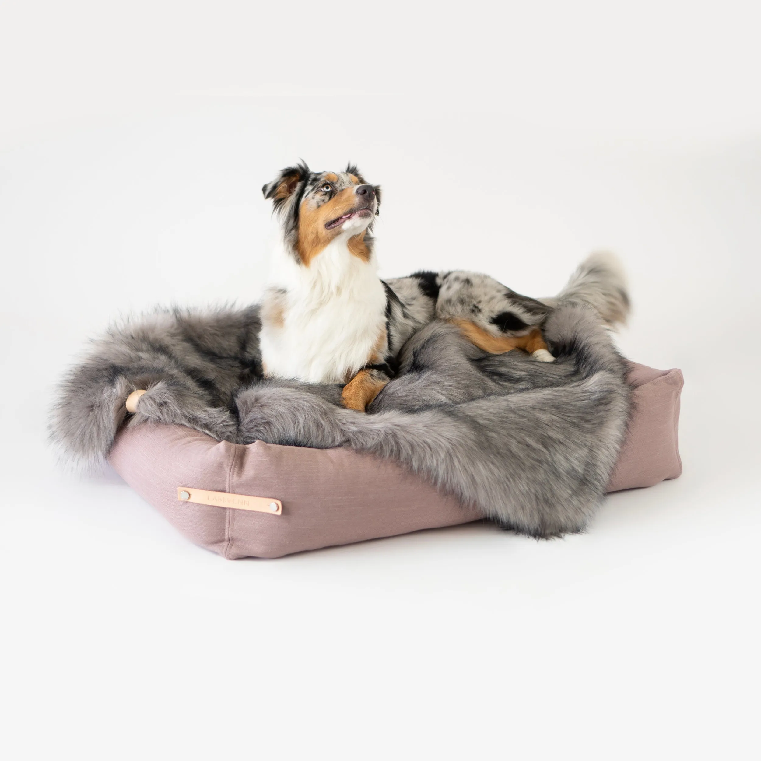 FÖRA Dog Blanket - Faux Fur