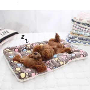 Soft Flannel Pet Mat | Winter Thicken Warm Cat & Dog Blanket | Puppy Sleeping Cover Towel | Cushion for Small, Medium & Large Dogs